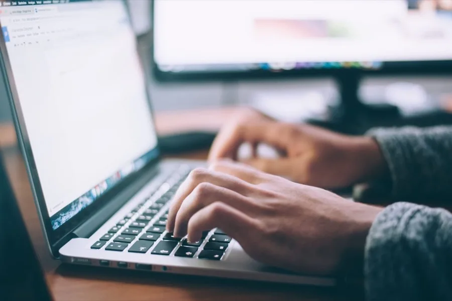7 Car Dealer Tools to Boost Sales Fast